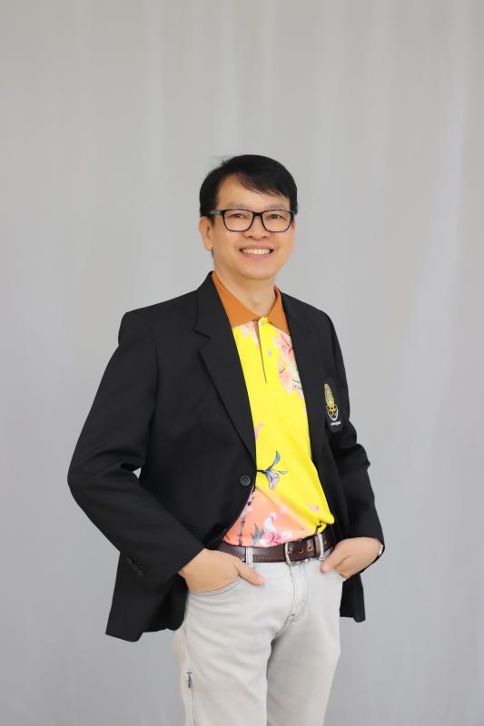 รองศาสตราจารย์ ดร.ศรัณยู เรือนจันทร์